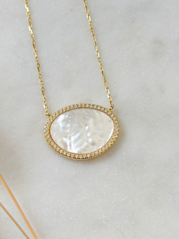 Claire Mother of Pearl Necklace